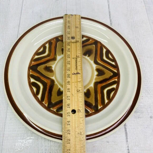 Vintage Acsons MONTEZUMA 8675 Oven Safe Beige Round Stoneware Salad Plates Set 4